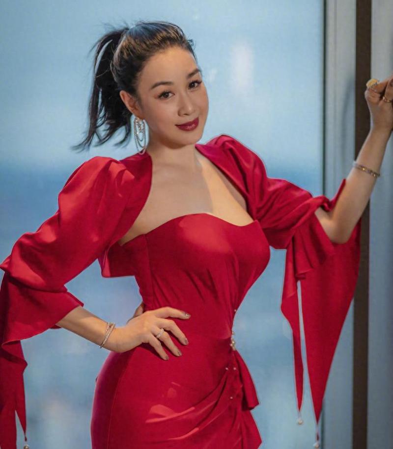 钟丽缇的八字命理分析 杨威和钟丽缇